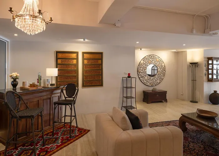 Hotel Aspira Ruamrudee 4*